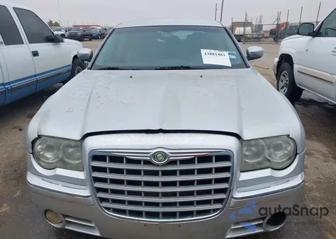 2007 Chrysler 300C from USA, damaged, VIN 2C3KA63H17H884969
